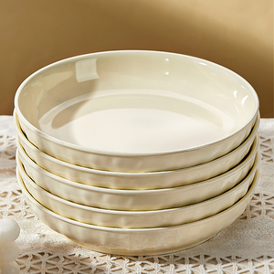 奶油风陶瓷盘子菜盘家用2024新款碗盘餐具釉下彩高级感碟子深餐盘