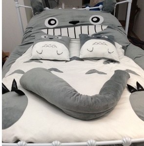 超大龙猫床垫 双人榻榻米沙发床 可爱卡通睡袋懒人床 个性礼物