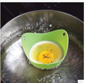 厨房小工具 耐高温食品硅胶煮蛋器 蒸蛋碗 欧洲食品级蒸蛋器