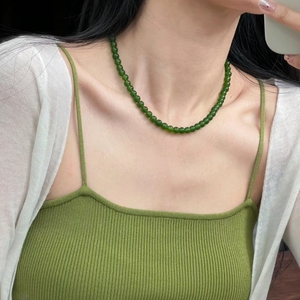 新中式绿色玉髓气质项链高级感串珠玛瑙显白长款锁骨颈链女元宝扣