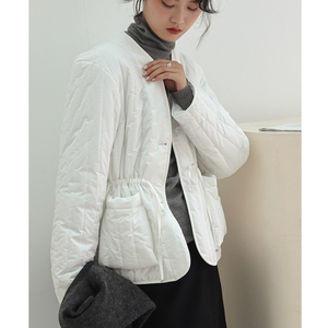 薄款白色小棉袄女韩系复古风法式v领设计感小众时尚夹棉棉服外套