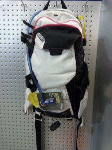 美国CAMELBAK 驼峰 骑行徒步旅行多功能背包水袋包含3L水袋