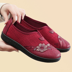 老北京布鞋女新款春秋深口舒适软底妈妈鞋中老年一脚蹬奶奶老人鞋