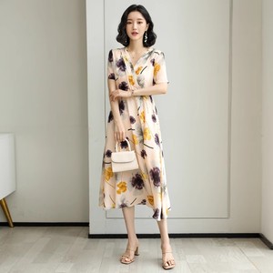高端雪纺妈妈连衣裙女2023夏季新款韩版显瘦气质中年洋气40岁裙子
