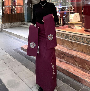 新款藏族服装女士半裙裹裙锅庄舞蹈裙垂感好半身长裙假袍子包邮