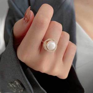 新款珍珠戒指女气质时尚个性食指戒指轻奢小众设计别致网红指环