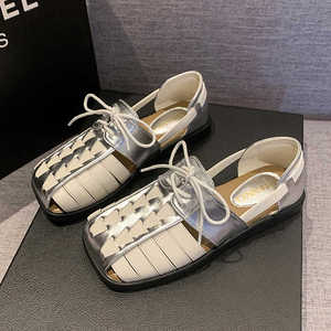 编织镂空罗马鞋女夏季软底2024新款小众设计方头系带低跟包头凉鞋