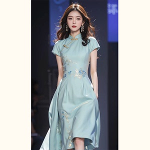 新中式国风女装改良旗袍蓝色宋锦连衣裙子夏季2024新款年轻款高端