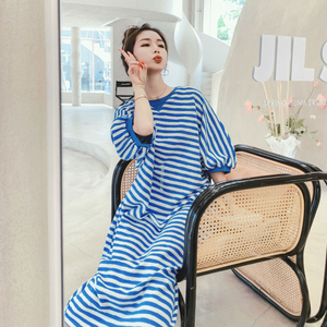 韩式蓝白条纹T恤裙夏季2024新款小众设计宽松圆领显瘦连衣裙ins潮