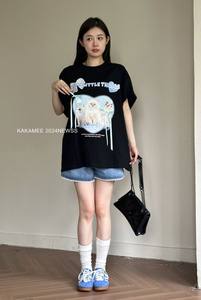 KAKAMEE 2024夏季新款立体蝴蝶结爱心猫咪喷画宽松减龄短袖T恤女