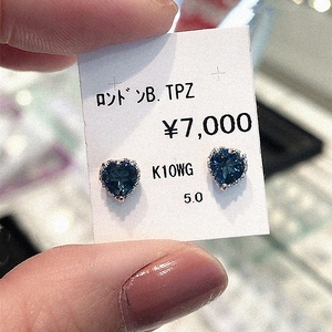 日本伦敦蓝 托帕石心形耳钉女10k白金桃心爱心纯银钻石蓝宝石耳环