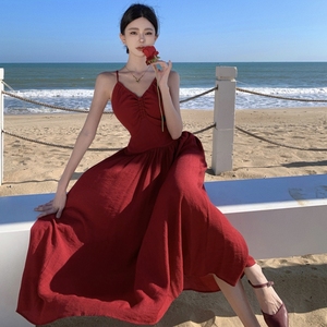 海南三亚泰国巴厘岛海边度假沙滩裙女仙女超仙红色吊带连衣裙女夏
