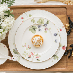 欧式美式餐具家用陶瓷吃饭米饭泡面碗碟盘套装勺子骨瓷创意西餐盘