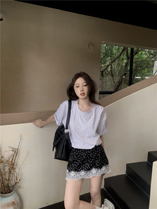 kumikumi时尚套装女字母印花短袖T恤夏季蕾丝边波点半身裙两件套