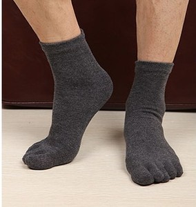 5双)深灰男商务五指袜纯棉吸汗中筒秋带有分趾头五趾袜子宽松