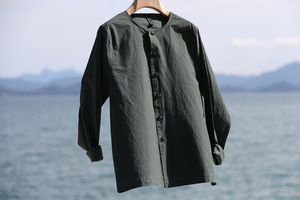 微时光:-河岸微风-极简质感盐缩匹马棉圆领长袖衬衫