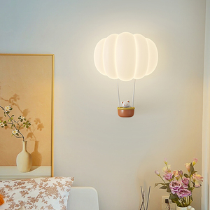 卧室床头灯壁灯新款奶油风温馨浪漫创意南瓜热气球护眼儿童房间灯