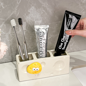 奶油风电动牙刷底座置物架情侣洗手台卫生间陶瓷牙具牙膏牙刷收纳