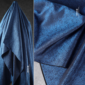 中国蓝传统水纹提花涤纶布料中国风祥云新中式旗袍服装设计师面料