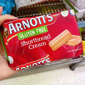 澳洲代购直邮Arnotts雅乐思无麸质薄荷巧克力豆黄油曲奇饼干 130g