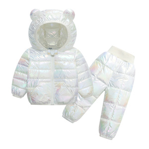 婴儿羽绒服冬季套装0一3岁男宝宝女童1棉衣2023新款加厚外套5轻薄