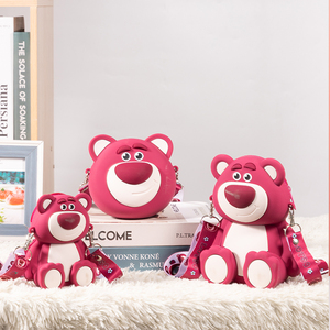 六一节儿童草莓熊公仔毛绒玩具娃娃玩偶女孩生日礼物斜跨包迪士尼