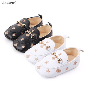 Baby Boy Crib Shoes for 0-18 M with Bees Stars Newborn Baby