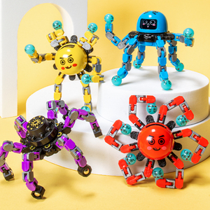 指尖陀螺玩具儿童男孩手指间旋转解压可变形可发光机械男童机器人