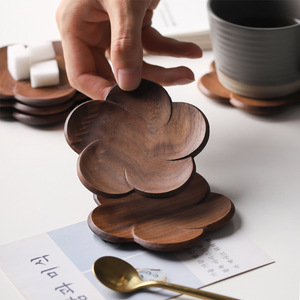 创意花瓣形木杯垫黑胡桃木咖啡杯托简约茶壶隔热垫15cm实木小盘子