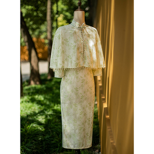绿色旗袍2024新款秋冬季长袖新中式改良版蕾丝两件套小清新连衣裙