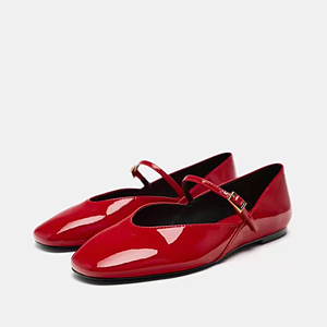 西班牙红色漆皮玛丽珍式单鞋2024新款圆头一字带搭扣芭蕾舞平底鞋