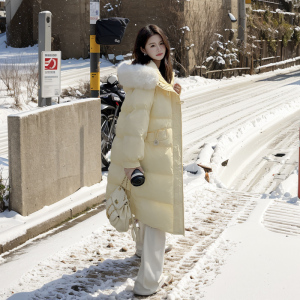 奶fufu黄色棉服女中长款2024冬季新款韩版连帽加厚大毛领羽绒棉衣