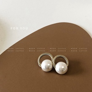 韩国东大门同款S925银针高级圆形大珍珠复古百搭气质耳环个性耳钉