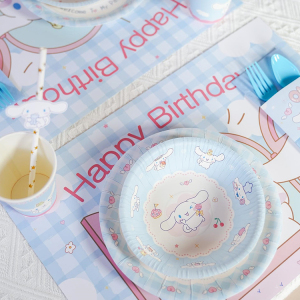 玉桂狗卡通儿童生日快乐布置桌面餐具装饰三丽鸥蛋糕百日宴甜品台