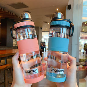 创意大容量塑料水杯韩版便携学生男运动杯子带过滤网茶杯太空带盖