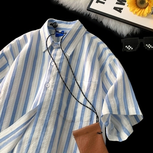 蓝白条纹衬衫男士夏季新款上衣服高级感痞帅短袖衬衣寸衫外套潮牌