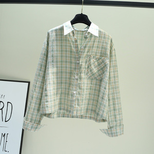 浅绿色单口袋格子短款长袖棉布衬衫女秋季新品韩版小清新上衣外套