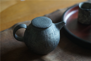 喜水 日本陶艺家 村上跃 银彩釉 茶壶 日本茶器 日式茶壶 现货