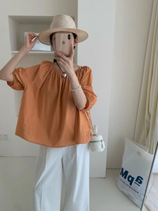 尤梨谷9087韩系夏季褶皱圆领泡泡袖纯色衬衫女设计感小众短袖上衣