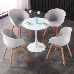 售楼处洽谈桌椅组合网红简约接待商务北欧个性创意一桌四椅小圆桌