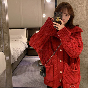 加厚慵懒风圣诞新年红色宽松毛衣外套女2021年新款冬季针织开衫