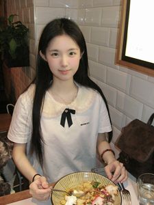 手工日系甜美蕾丝拼接娃娃领短袖T恤女夏季设计感学院风翻领上衣