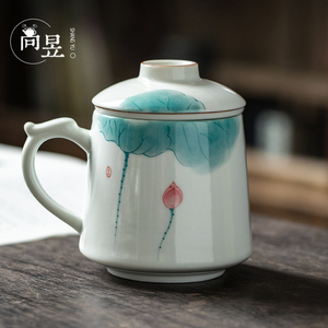 景德镇纯手绘粉青荷泡茶杯带盖陶瓷家用办公马克杯带过滤茶杯茶具