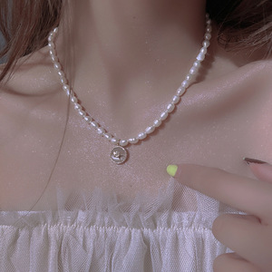 srrmhyn韩版新款珍珠项链女轻奢小众猫眼石星芒吊坠设计感锁骨链