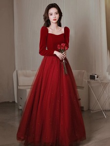 红色晚礼服女2024新款高级质感礼服裙宴会气质年会敬酒服新娘订婚