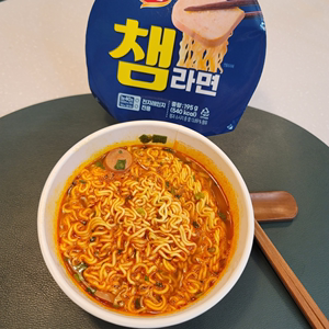 韩国直发Harim鸡胸午餐肉和香肠拉面195g/盒碗面汤面微波炉加热