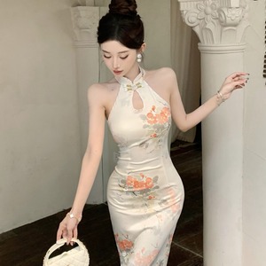 新中式国风挂脖改良旗袍女装夏季气质高级性感礼服修身包臀连衣裙