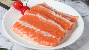 挪威原装进口新鲜三文鱼排鱼骨鱼排500gx2 肉多边角碎肉烧烤炖汤