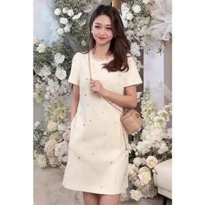 时尚高级感2024年新款夏季女装法式设计名媛小香风钉珠白色连衣裙