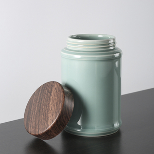中式大容量家用茶叶罐木纹盖密封陶瓷创意造型青瓷白茶绿茶储茶罐